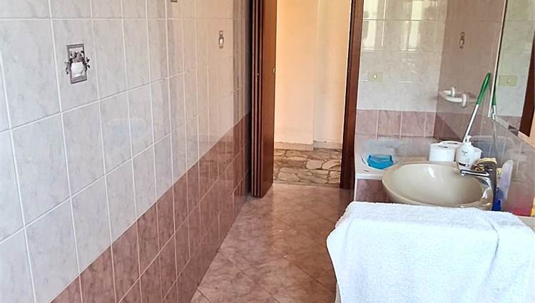 bagno con vasca